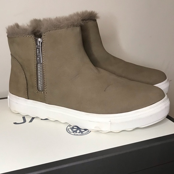 JSLIDES Poppy Sneaker Booties - Picture 2 of 7